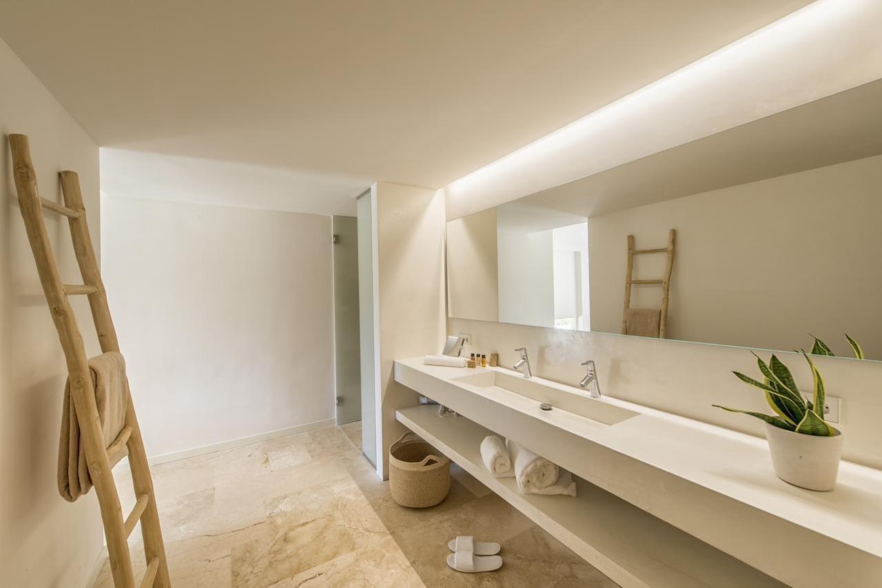 Es Lligats Agroturismo - Adults Only Sant Llorenc Des Cardassar Exterior photo