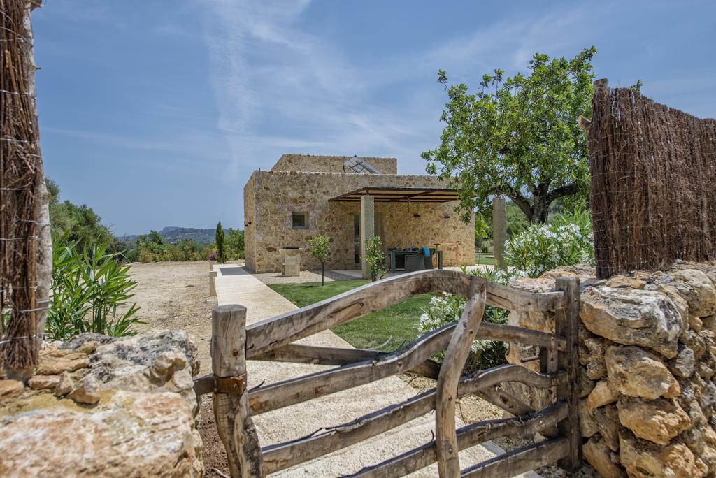 Es Lligats Agroturismo - Adults Only Sant Llorenc Des Cardassar Exterior photo